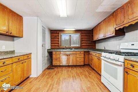19166 S Birchwood Loop Rd, Chugiak, AK 99567 photo 9