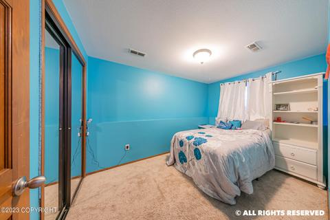 7461 Clairborne Cir, Anchorage, AK 99502 photo 6