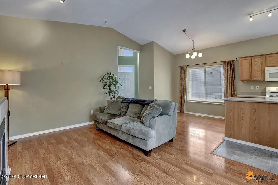  6727 Snow Goose Cir, Anchorage, AK 99502 photo 17