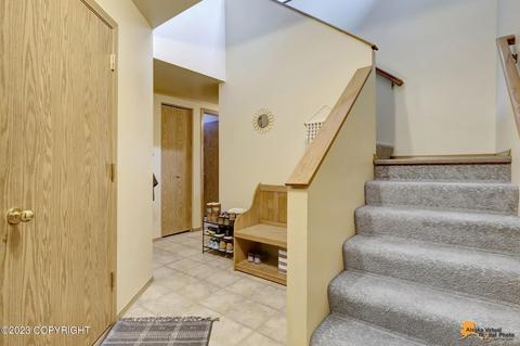 3729 Sycamore Loop, Anchorage, AK 99504 photo 3