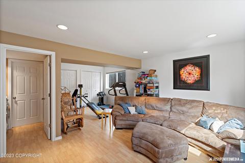 16017 Mammoth Cir, Eagle River, AK 99577 photo 20