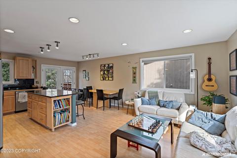 16017 Mammoth Cir, Eagle River, AK 99577 photo 4