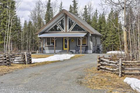 35864 Weaver Ln, Sterling, AK 99672