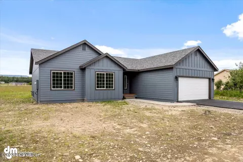 4117 E Alfreds Dr, Wasilla, AK 99654