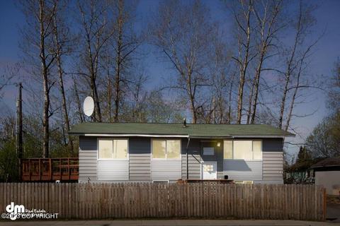 354 Pine St, Anchorage, AK 99508