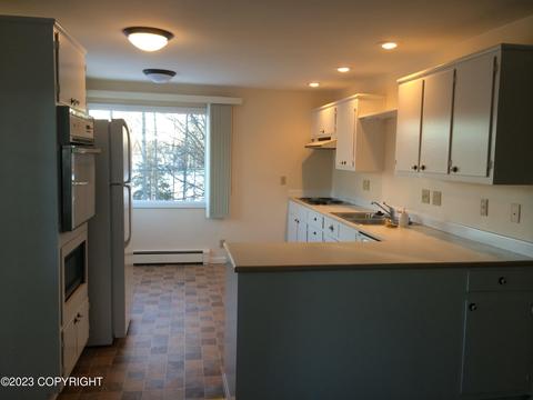 144 E 11th Ave, Anchorage, AK 99501 photo 8