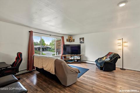 1724 Cara Loop, Anchorage, AK 99515 photo 8