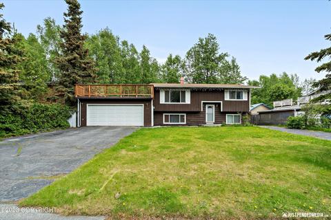 1724 Cara Loop, Anchorage, AK 99515 photo 3