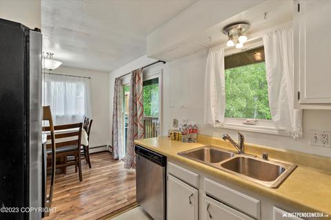 1724 Cara Loop, Anchorage, AK 99515 photo 15