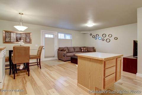 123 E 24th Ave # 7, Anchorage, AK 99503 photo 9