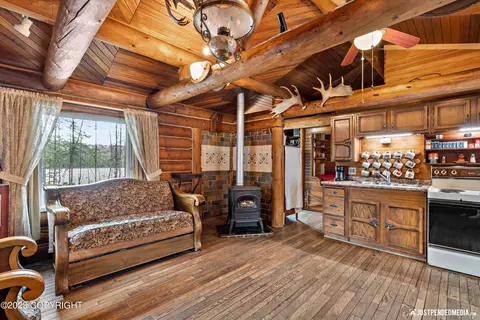17238 W Willow Fishhook Rd, Willow, AK 99688 photo 12