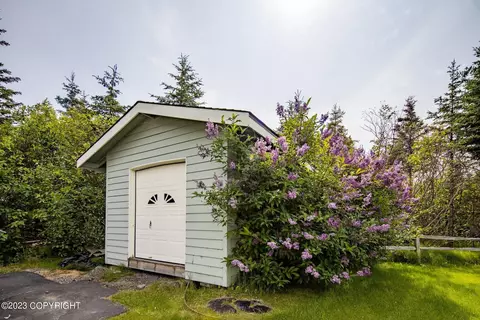 9370 Birch Rd, Anchorage, AK 99507