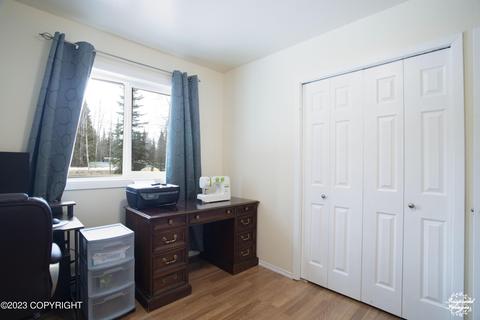 2825 Circle Loop Rd, North Pole, AK 99705 photo 17