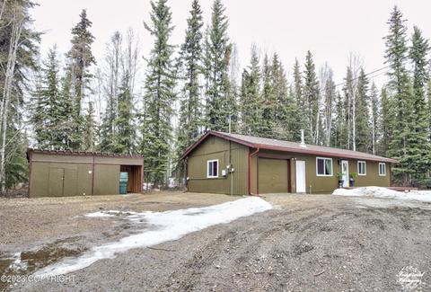 2825 Circle Loop Rd, North Pole, AK 99705 photo 23