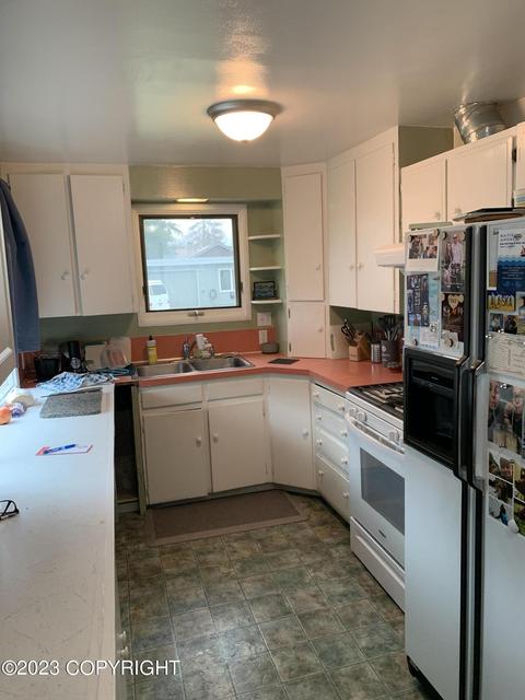 2901 E 16th Ave, Anchorage, AK 99508 photo 9