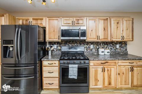 10711 High Bluff Dr, Eagle River, AK 99577 photo 13
