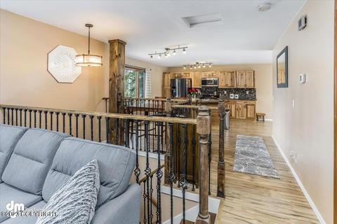 10711 High Bluff Dr, Eagle River, AK 99577 photo 5
