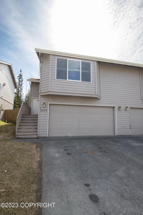 8873 Eagle Place Loop # 4, Eagle River, AK 99577