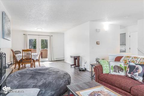 6710 E 16th Ave, Anchorage, AK 99504 photo 8