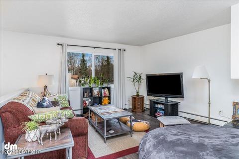 6710 E 16th Ave, Anchorage, AK 99504 photo 5