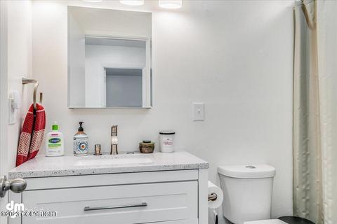 6710 E 16th Ave, Anchorage, AK 99504 photo 22