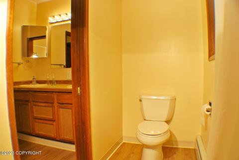 3947 Lynn Dr, Anchorage, AK 99508 photo 16