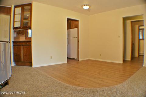 3947 Lynn Dr, Anchorage, AK 99508 photo 9