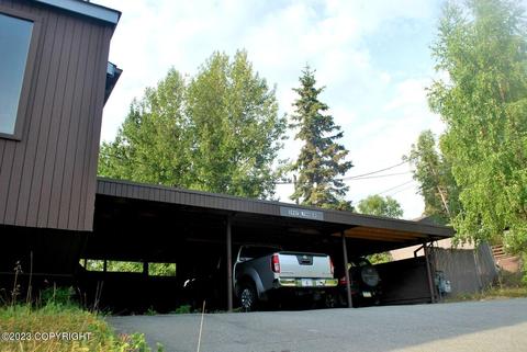 3947 Lynn Dr, Anchorage, AK 99508 photo 4