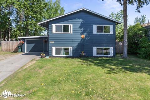 4639 Kent St, Anchorage, AK 99503
