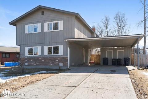 403 Camelot Dr, Anchorage, AK 99508