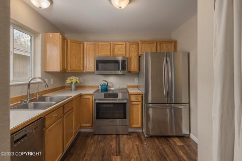 3712 Sycamore Loop, Anchorage, AK 99504 photo 8