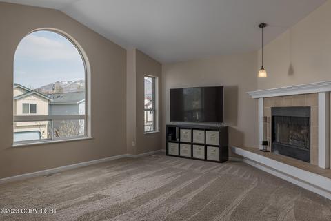 3712 Sycamore Loop, Anchorage, AK 99504 photo 3