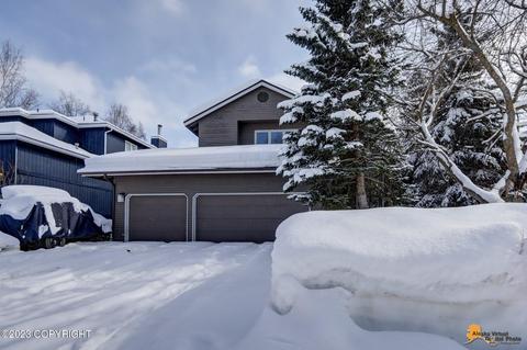 373 Peppertree Loop, Anchorage, AK 99504 photo 4