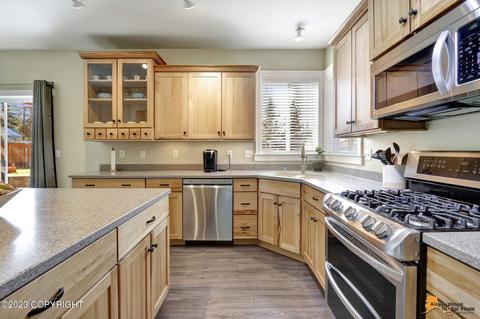 16932 Hideaway Ridge Dr, Eagle River, AK 99577 photo 19