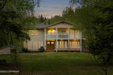 19619 Chugach Park Dr, Chugiak, AK 99567