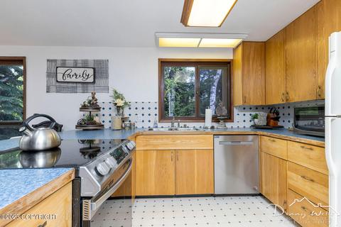 20549 David Ave, Eagle River, AK 99577 photo 9