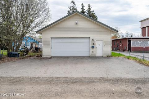 529 E 15th Ave, Anchorage, AK 99501 photo 2
