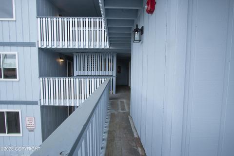 4530 Wright St # 10, Anchorage, AK 99507 photo 3