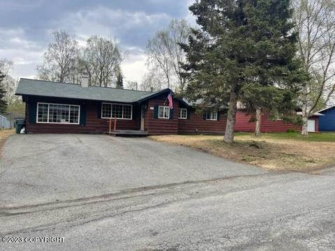 7033 Crawford St, Anchorage, AK 99502