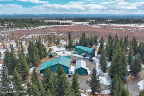 32375 Southwest Ct, Anchor Point, AK 99556