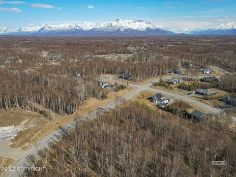 8265 E Windy Woods Loop, Palmer, AK 99645 photo 12