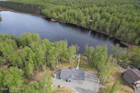 8780 W Elliott Cir, Wasilla, AK 99623