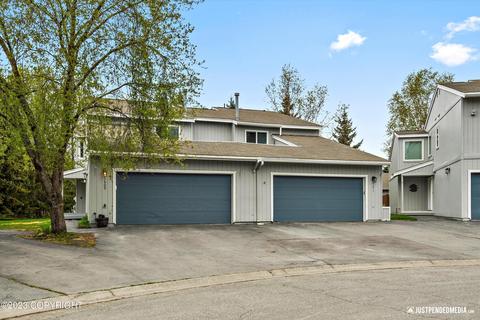 1909 Parkview Cir, Anchorage, AK 99501