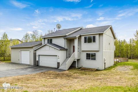 1262 E Fairview Meadows Ave, Wasilla, AK 99654