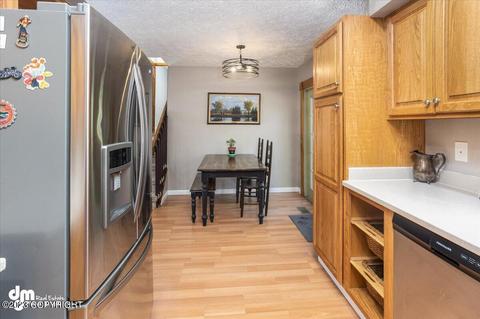 9226 W Parkview Terrace Loop, Eagle River, AK 99577 photo 12