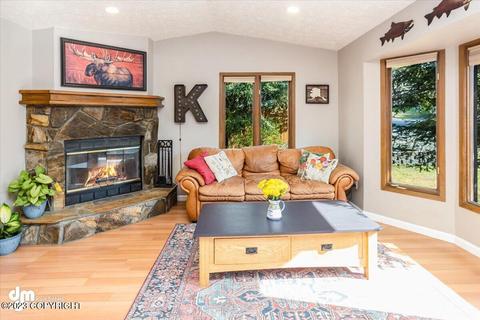 9226 W Parkview Terrace Loop, Eagle River, AK 99577 photo 6
