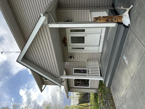 41138 Sutherlin Rd, Soldotna, AK 99669
