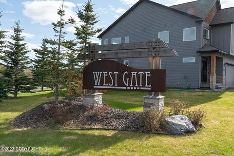 7861 Gate Creek Dr, Anchorage, AK 99502