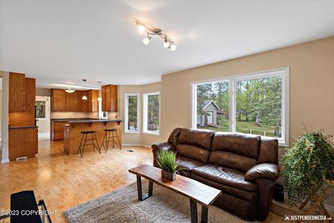 4820 E 112th Ave, Anchorage, AK 99516 photo 9