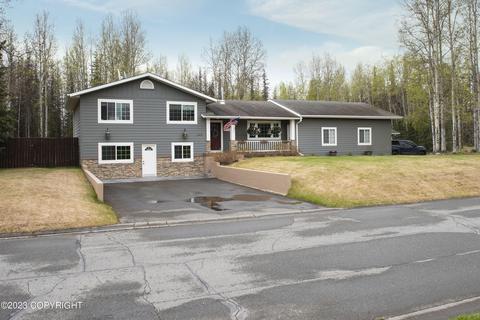 245 Crest Dr, Soldotna, AK 99669